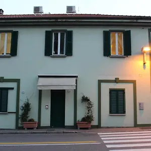Apartment Residenza Acqua Terra Fuoco, Como